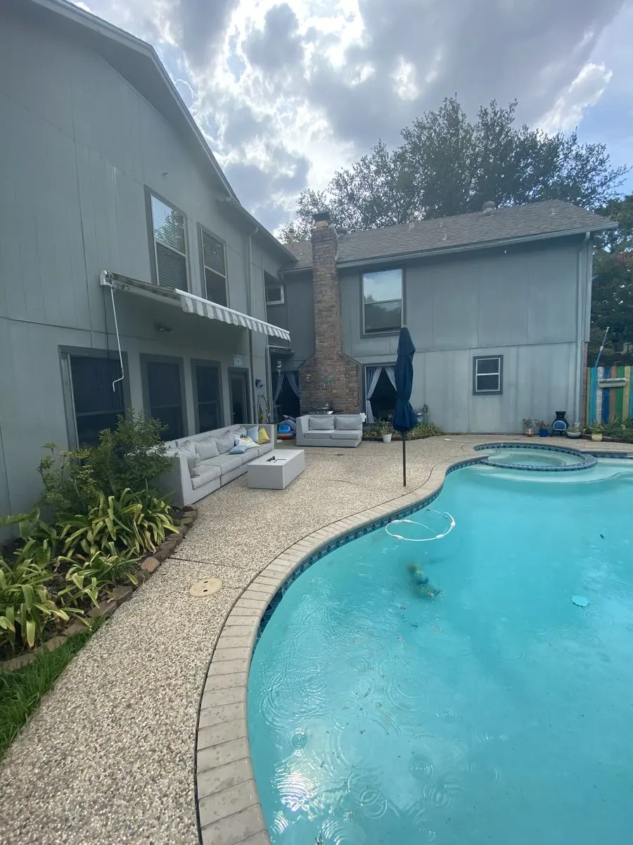 Poolside Exterior Repaint before work